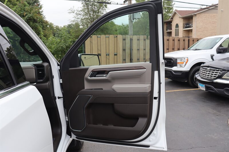 Used 2026 GMC Sierra 1500 SLT AWD/4WD image 25