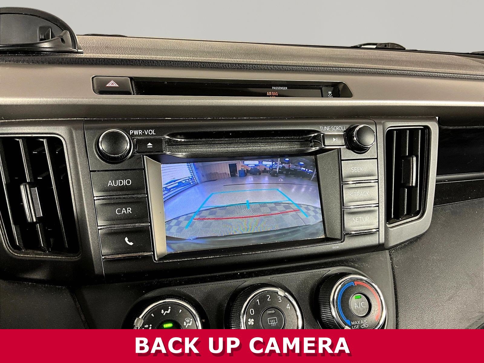 Used 2016 Toyota RAV4 LE AWD/4WD image 13