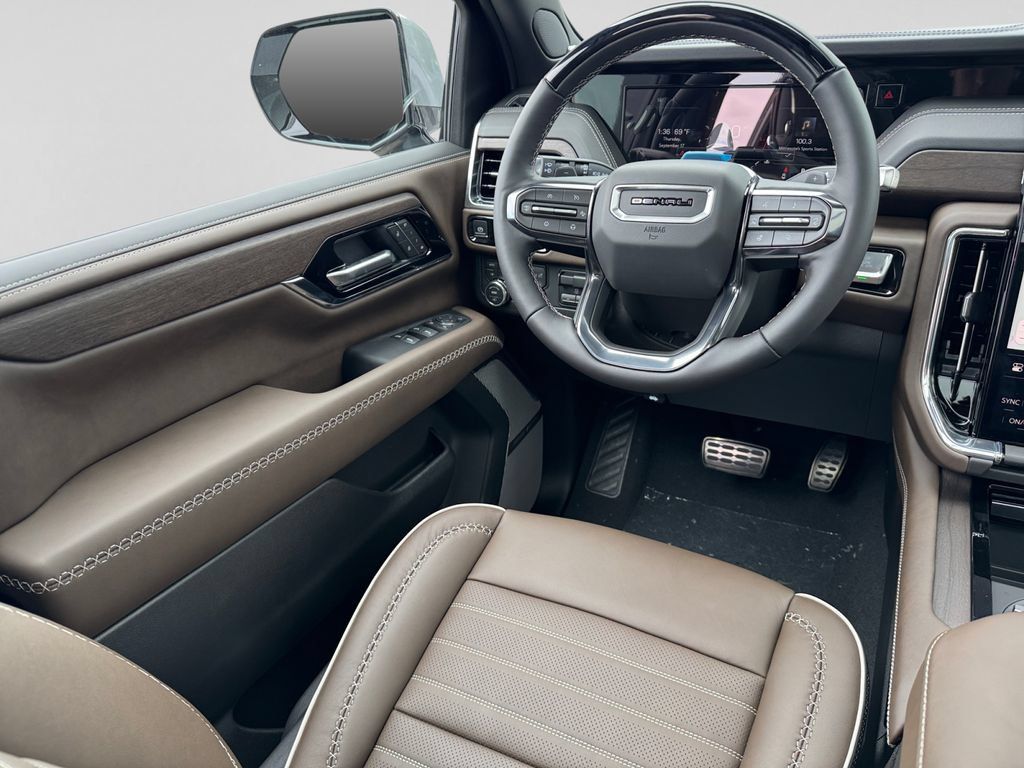 New 2026 GMC Yukon XL Denali Ultimate AWD/4WD image 17