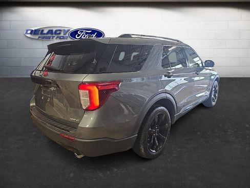 Used 2022 Ford Explorer ST-Line image 5