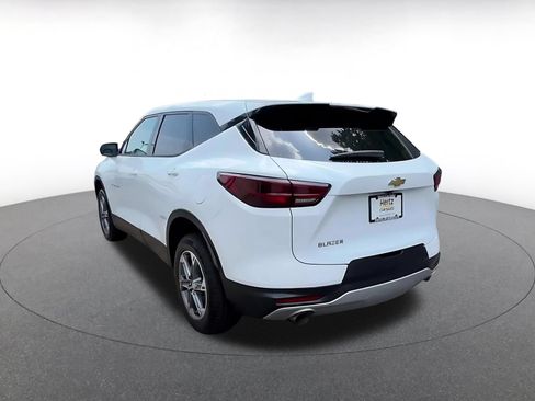 Used 2026 Chevrolet Blazer LT FWD image 11
