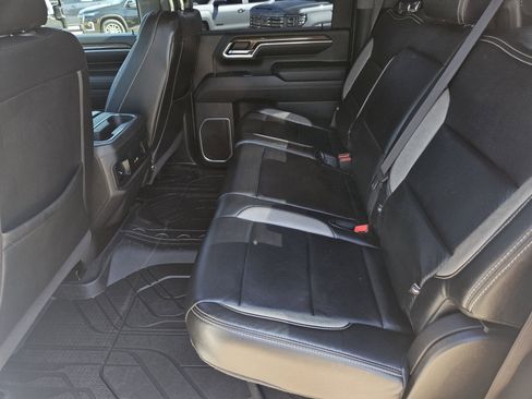 Used 2024 Chevrolet Silverado 3500 LT w/ Convenience Package image 27