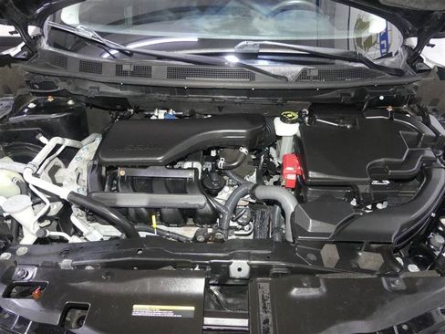 Used 2019 Nissan Rogue Sport S AWD/4WD image 12