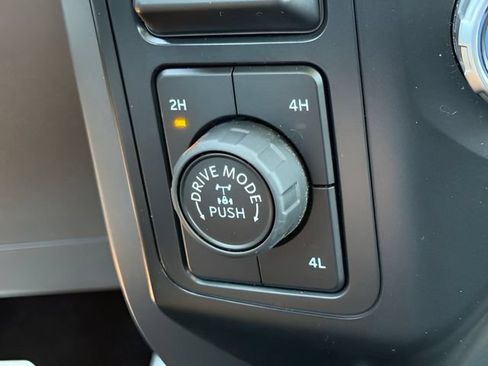 Used 2022 Ford F150 XLT w/ Equipment Group 301A Mid AWD/4WD image 27