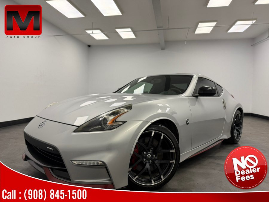 Used 2018 Nissan 370Z NISMO RWD image 1