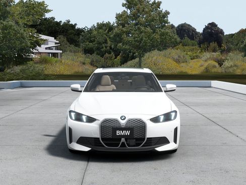 New 2026 BMW i4 eDrive40 image 3