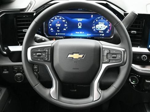 New 2026 Chevrolet Silverado 2500 LTZ w/ LTZ Convenience Package AWD/4WD image 25