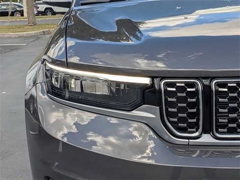 New 2025 Jeep Grand Cherokee L Summit image 10