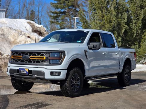 Used 2025 Ford F150 Tremor w/ Bed Utility Package image 3