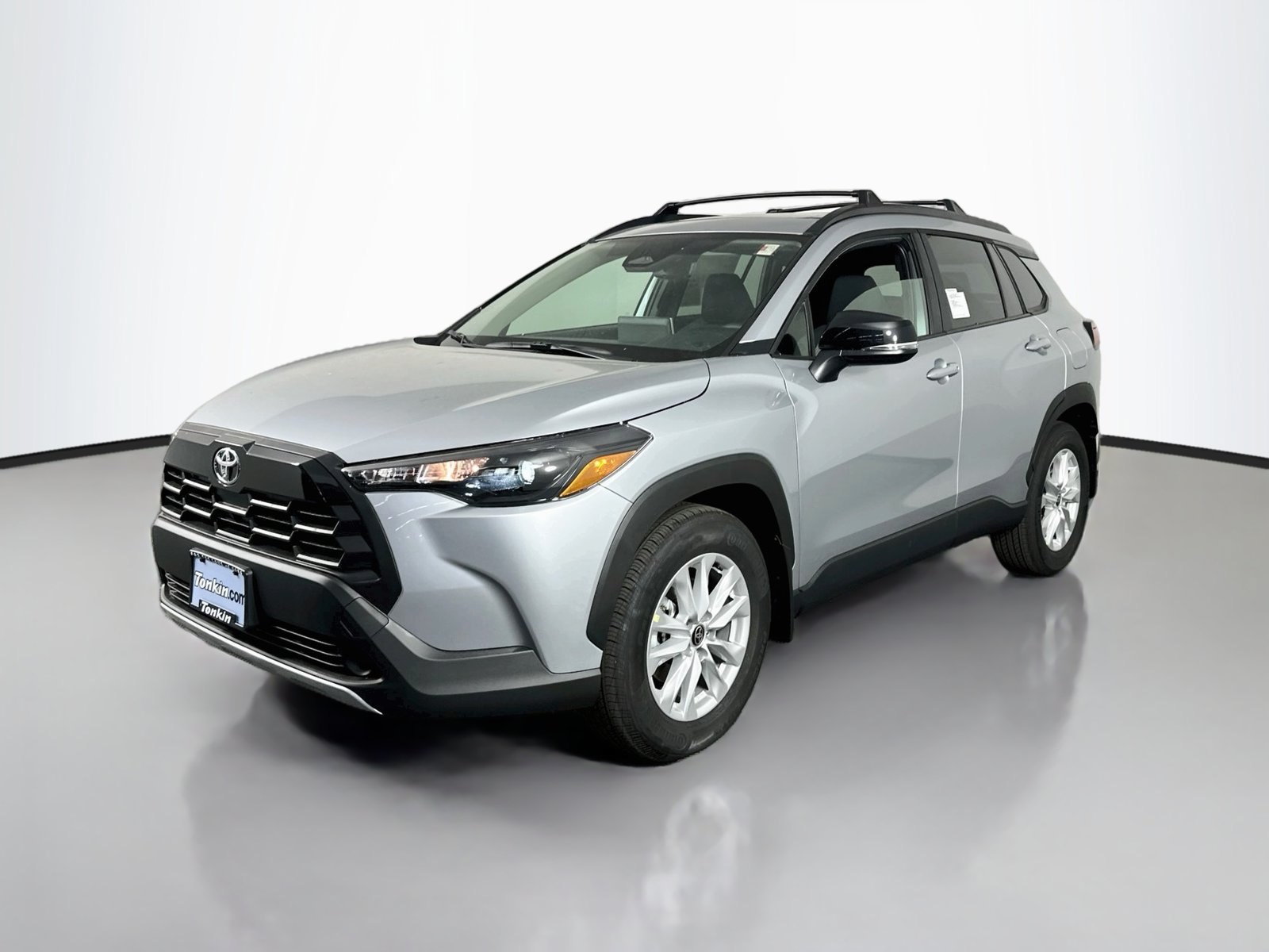 New 2026 Toyota Corolla Cross LE w/ Moonroof Package AWD/4WD image 3