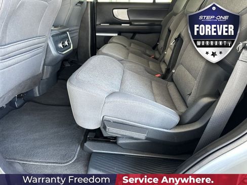 Used 2025 Ford Expedition Active RWD image 29