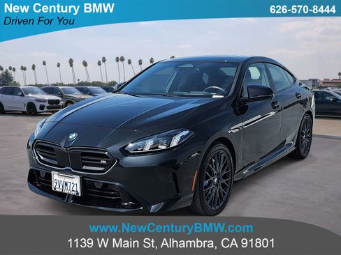 Used 2025 BMW M235i xDrive w/ Premium Package image 1