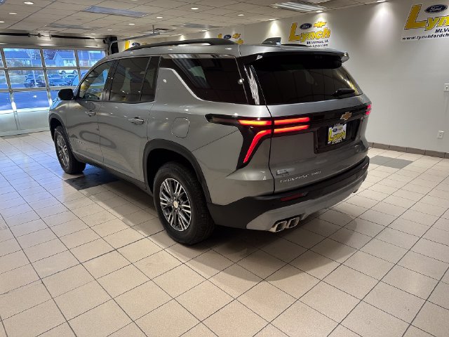 Used 2026 Chevrolet Traverse LT w/ Driver Confidence Package AWD/4WD image 23