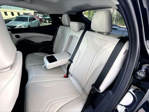 Used 2024 Ford Mustang Mach-E Premium image 20