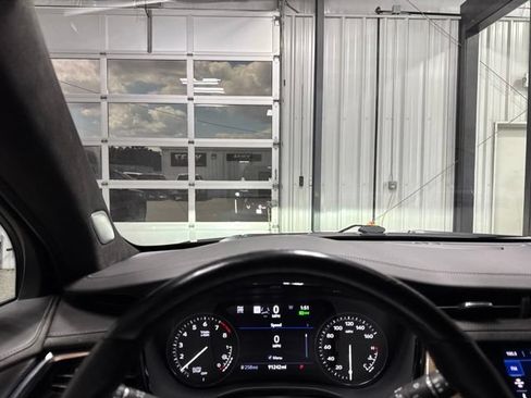 Used 2023 Cadillac XT6 Sport w/ Platinum Package AWD/4WD image 10