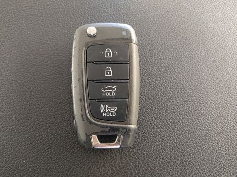 Used 2022 Hyundai Accent SE FWD image 32