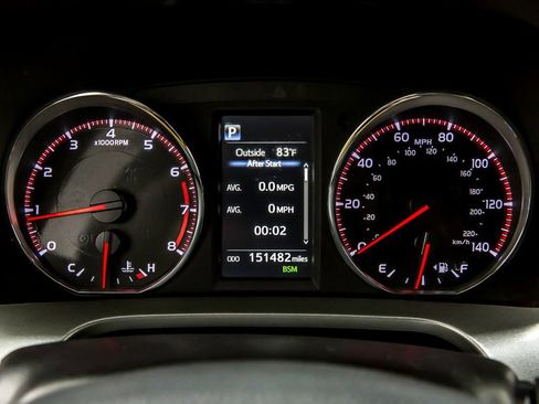Used 2018 Toyota RAV4 SE w/ Power Extra Value Package FWD image 16