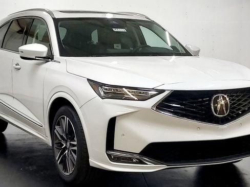 New 2026 Acura MDX SH-AWD w/ Advance Package image 2