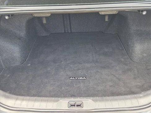 Used 2022 Nissan Altima 2.5 SV FWD image 6