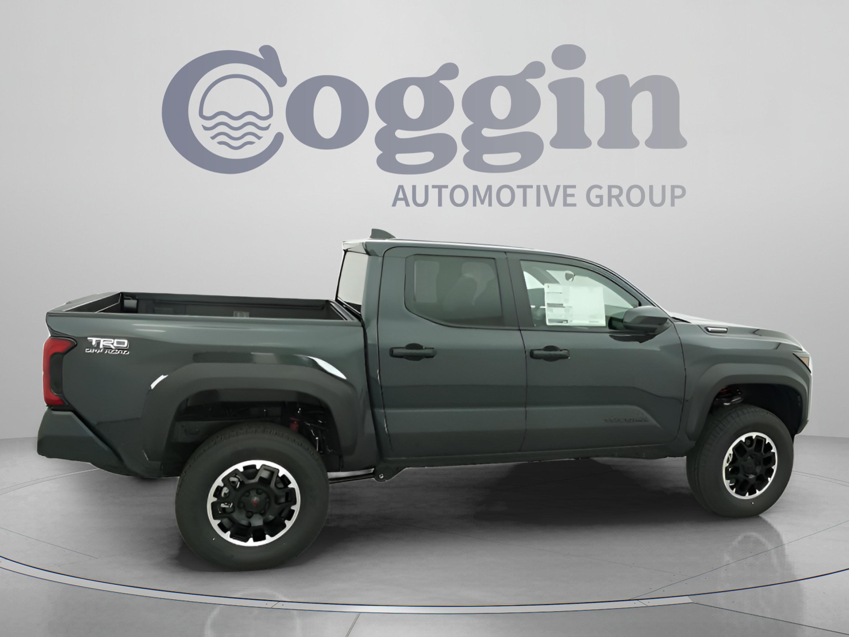 New 2025 Toyota Tacoma TRD Off-Road AWD/4WD image 22