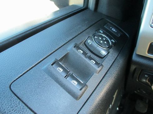 Used 2021 Ford F250 Lariat w/ Lariat Ultimate Package image 27