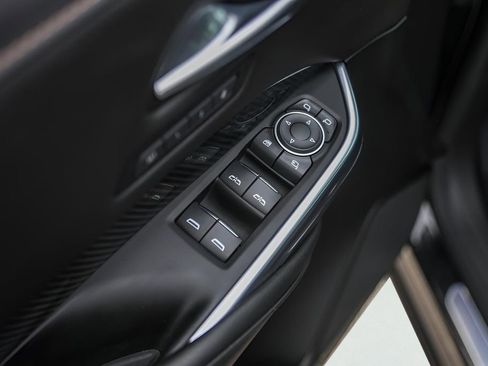 Used 2023 Cadillac XT4 Sport image 26