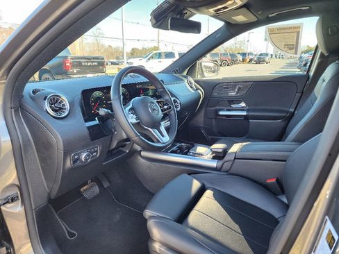 Used 2023 Mercedes-Benz GLA 250 GLA 250 image 35
