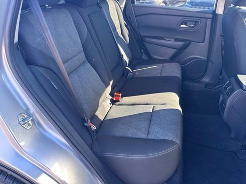 Used 2025 Nissan Rogue SV image 22