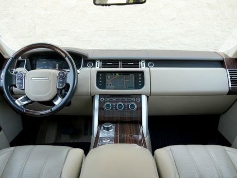 Used 2016 Land Rover Range Rover HSE AWD/4WD image 7