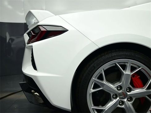 Used 2022 Chevrolet Corvette Stingray Preferred Cpe w/ Battery Protection Package image 35