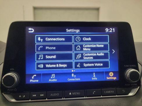 Used 2023 Nissan Sentra SV w/ All-Weather Package FWD image 25