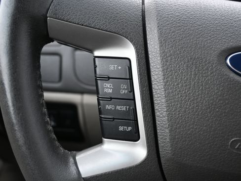 Used 2012 Ford Fusion SEL image 17