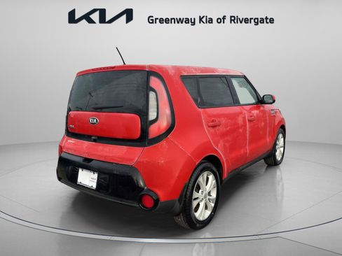 Used 2016 Kia Soul + image 7