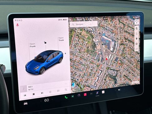 Used 2021 Tesla Model 3 Standard Range Plus image 20