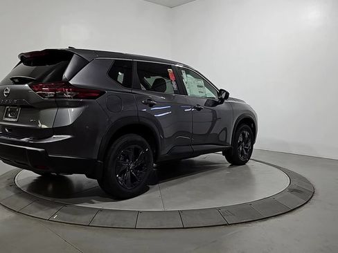 New 2026 Nissan Rogue SV AWD/4WD image 5