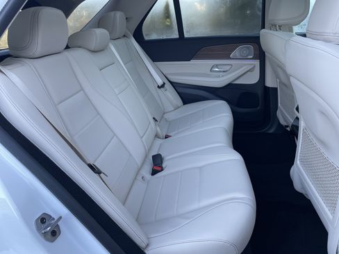 New 2026 Mercedes-Benz GLE 450 4MATIC image 40