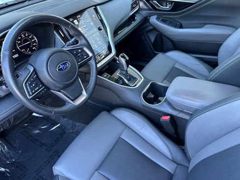 Used 2023 Subaru Outback Onyx Edition AWD/4WD image 10