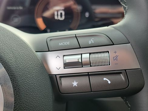 Used 2026 Hyundai Kona SEL Sport FWD image 8