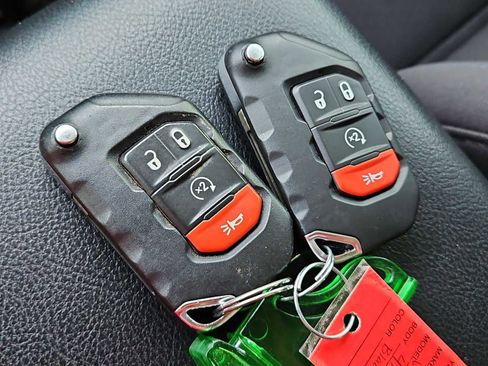 Used 2023 Jeep Wrangler Unlimited Rubicon 4xe w/ Cold Weather Group image 33