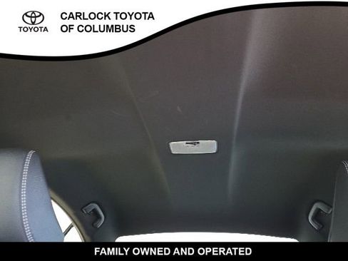 Used 2025 Toyota Camry SE w/ Convenience Package FWD image 13