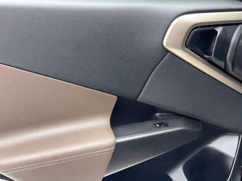 Used 2025 BMW X3 xDrive30i image 43