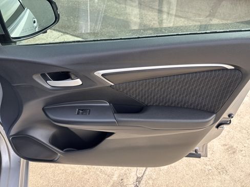 Used 2019 Honda Fit EX image 15
