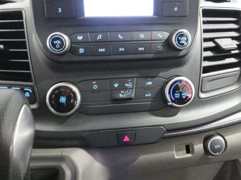 Used 2020 Ford Transit 250 Medium Roof w/ Load Area Protection Package image 21