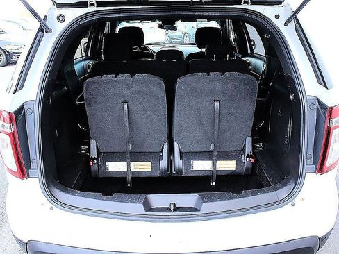 Used 2014 Ford Explorer XLT FWD image 7