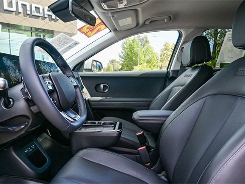 Certified 2025 Hyundai Ioniq 5 SEL image 21