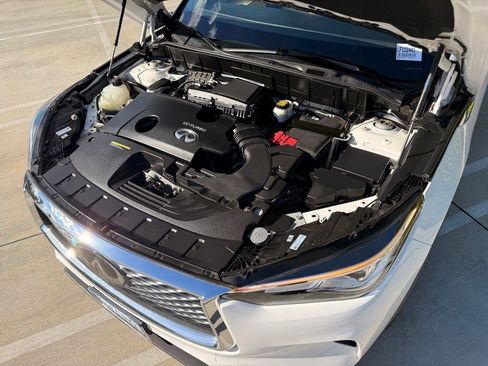 Used 2020 INFINITI QX50 Luxe image 5