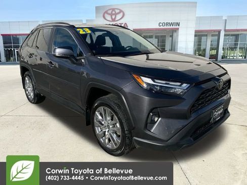 Used 2023 Toyota RAV4 XLE Premium image 1