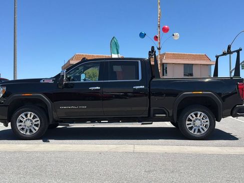 Used 2022 GMC Sierra 2500 Denali w/ Denali Ultimate Package AWD/4WD image 6