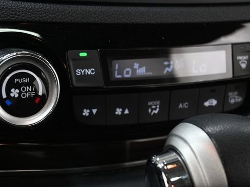 Used 2016 Honda CR-V EX-L image 31