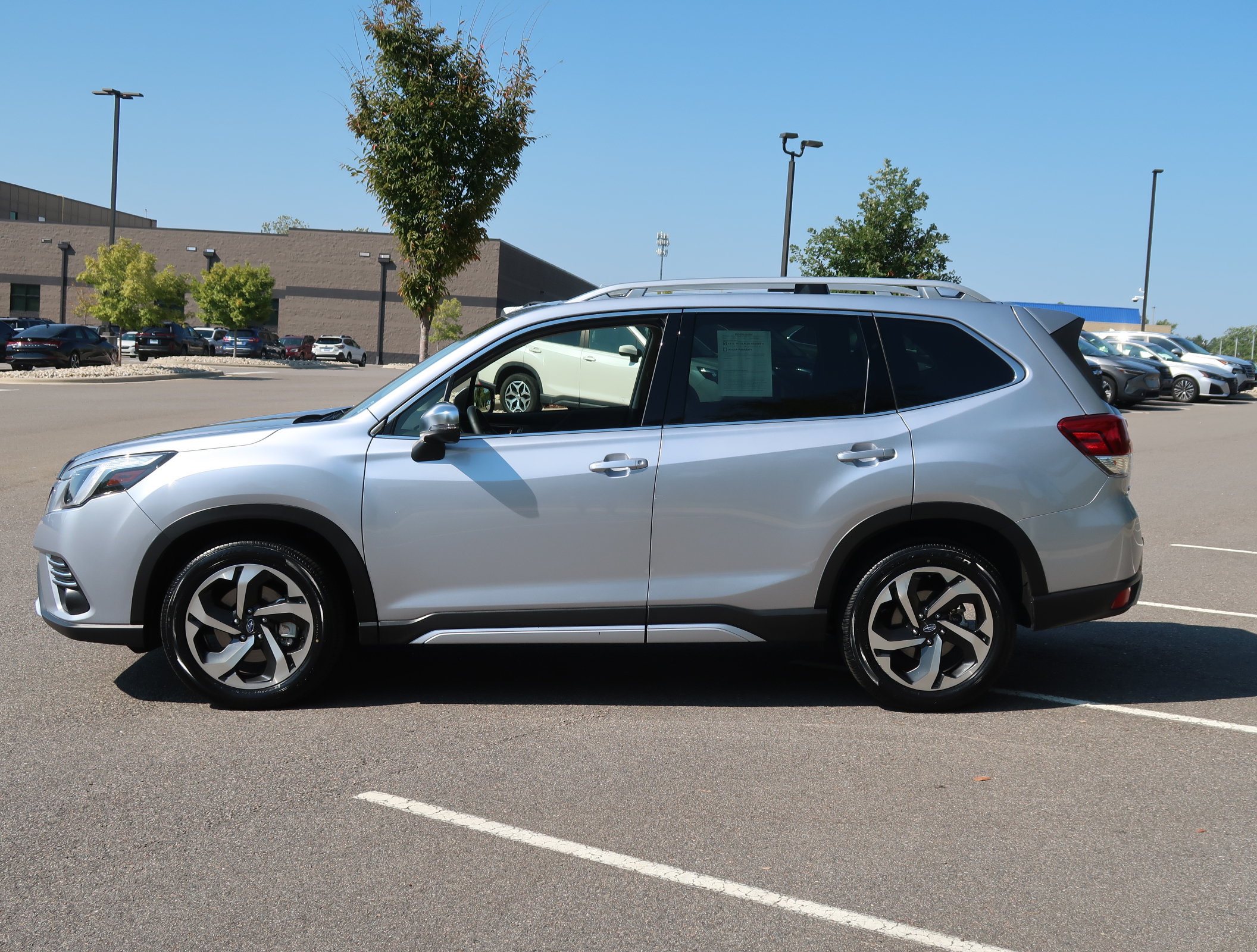 Certified 2023 Subaru Forester Touring w/ Popular Package #3 AWD/4WD image 5